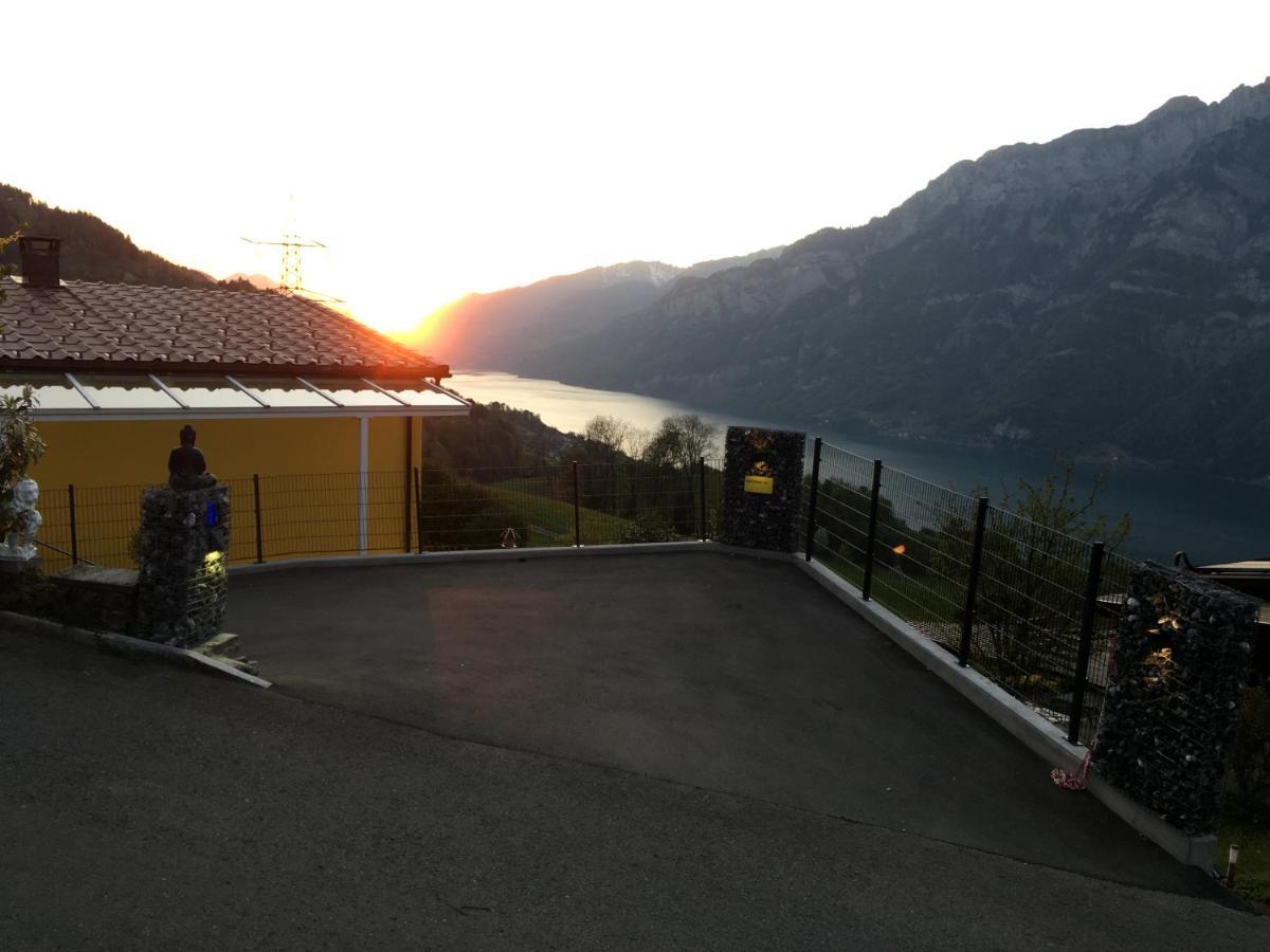 Bijouswiss " Yellow House" Oberterzen Exterior photo
